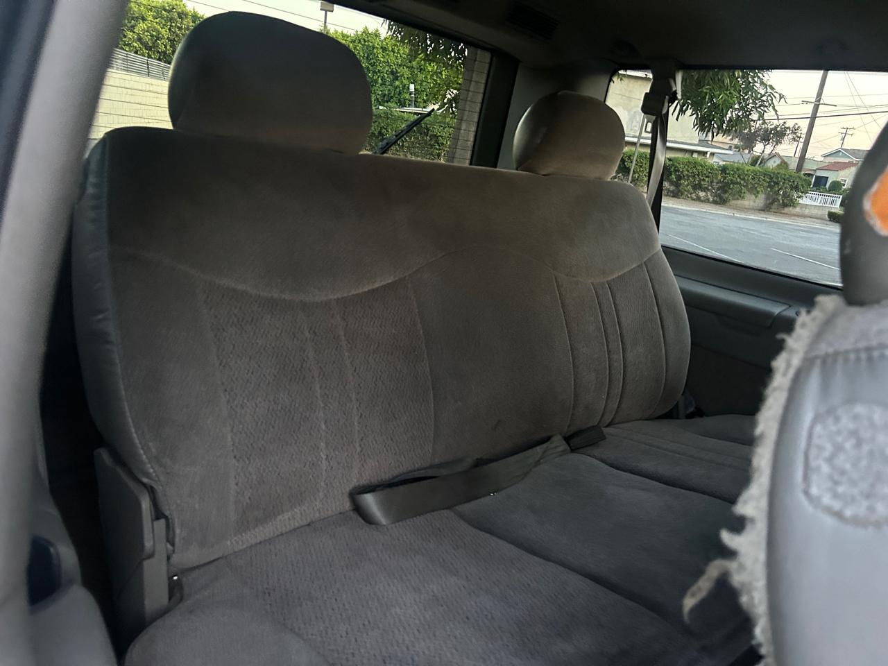 Chevrolet Astro 2WD 2000