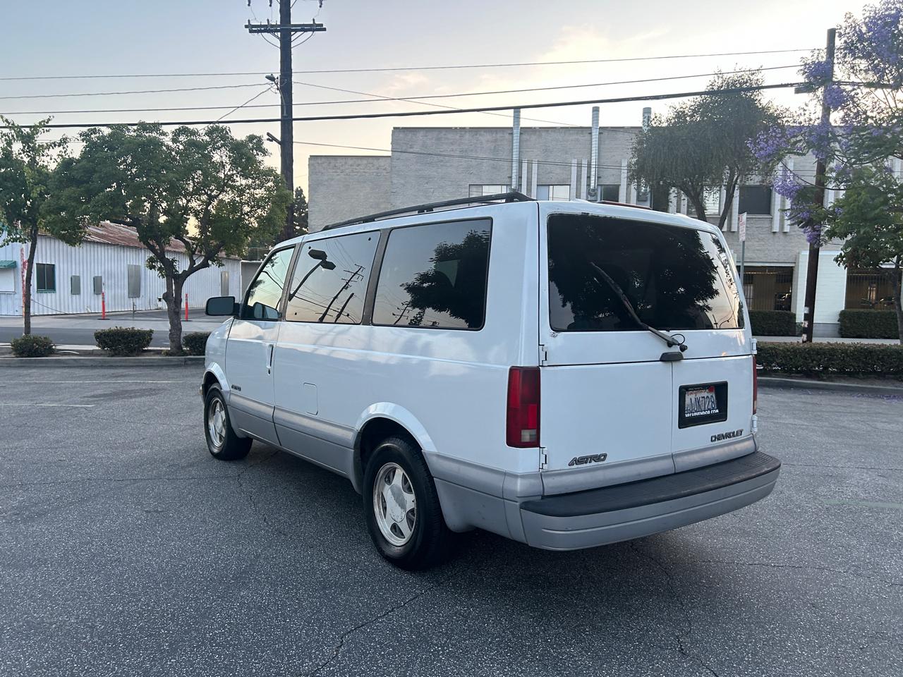 Chevrolet Astro 2WD 2000