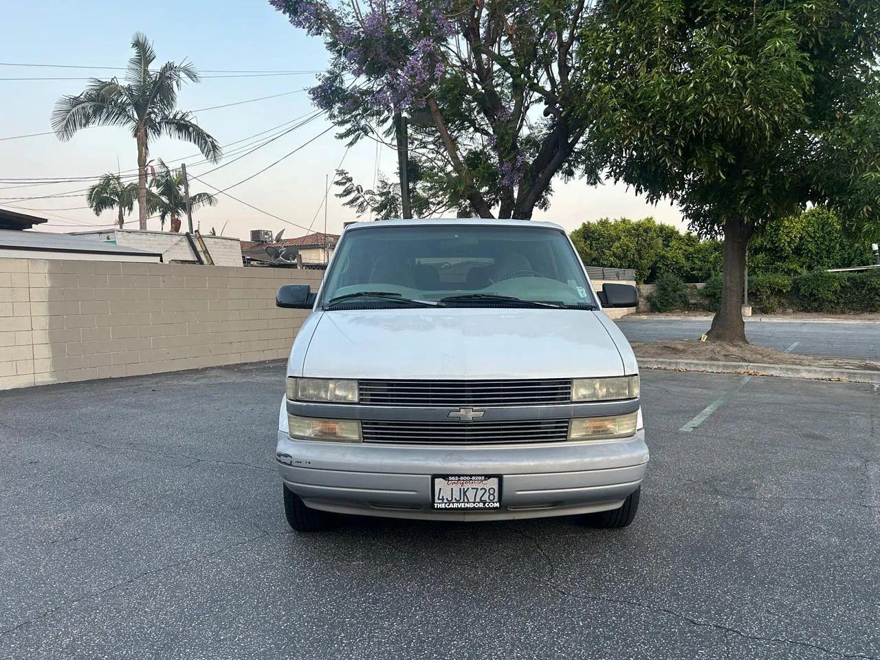 Chevrolet Astro 2WD 2000