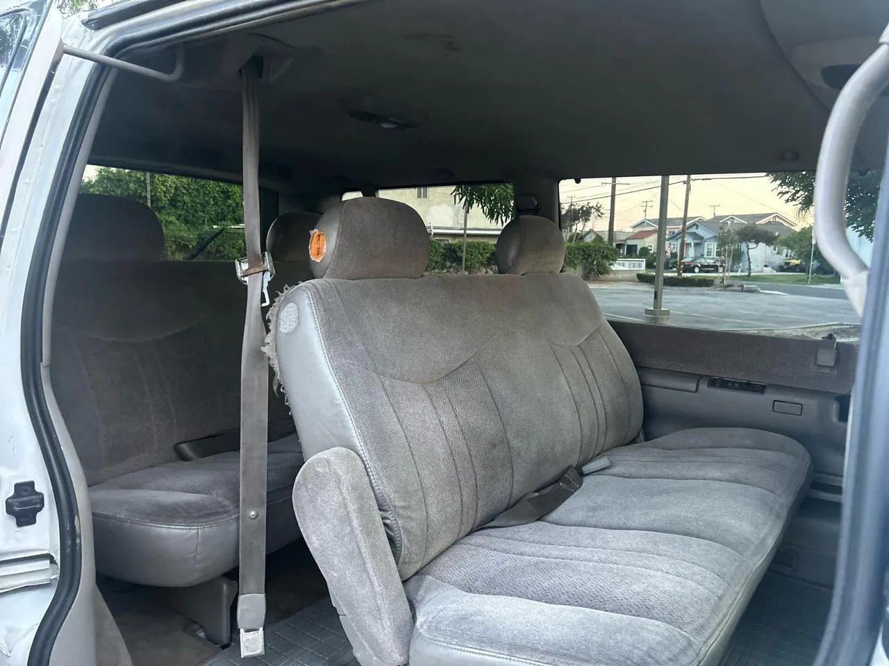 Chevrolet Astro 2WD 2000