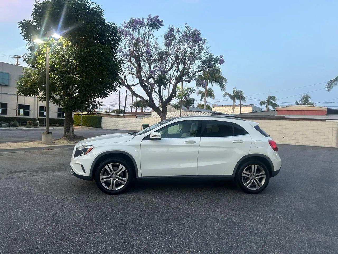 Mercedes-Benz GLA-Class GLA250 2015