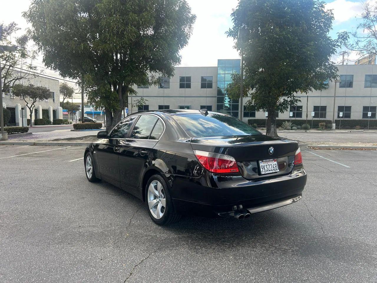 BMW 5-Series 525i 2006