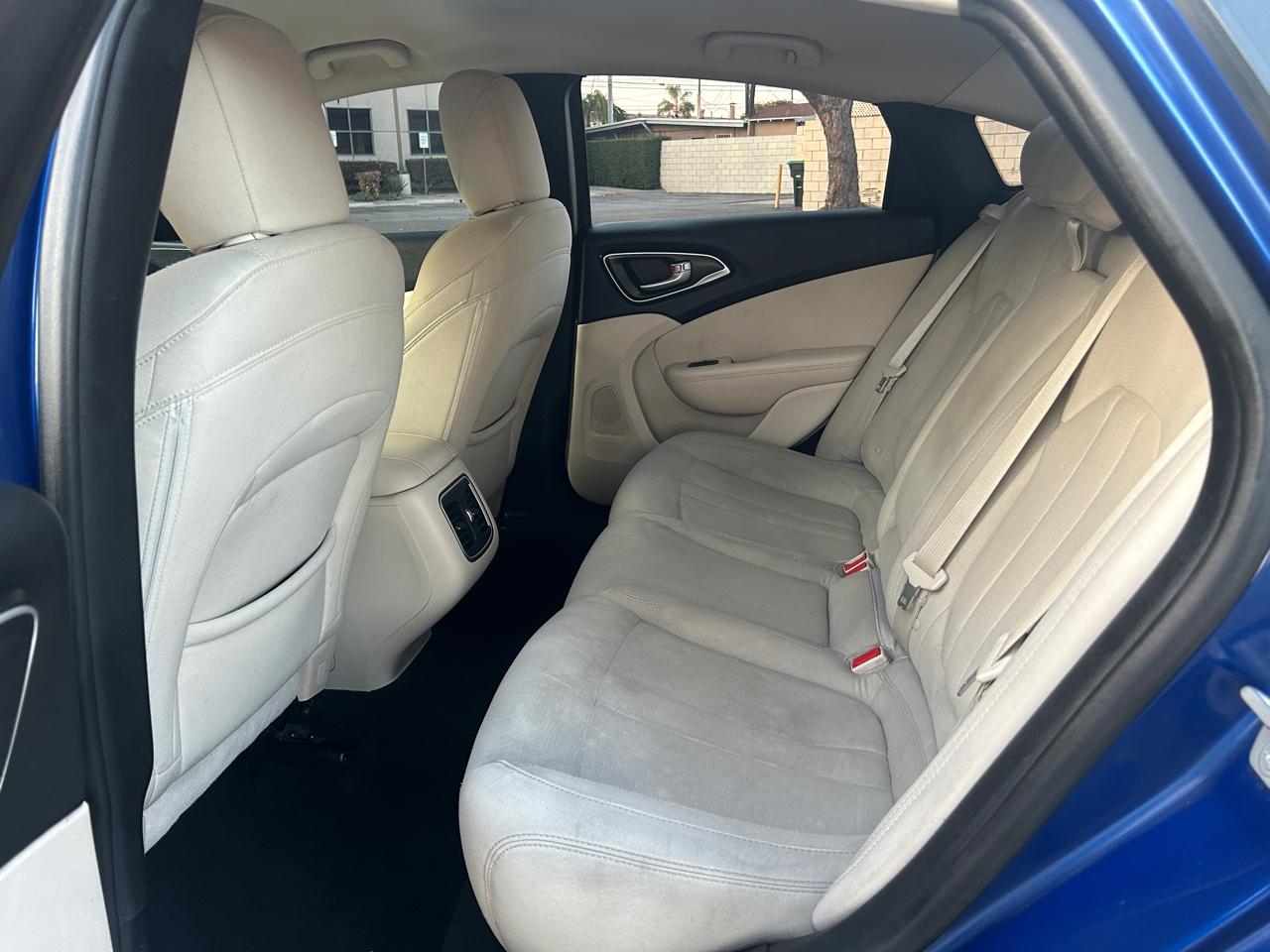 Chrysler 200 Limited 2015