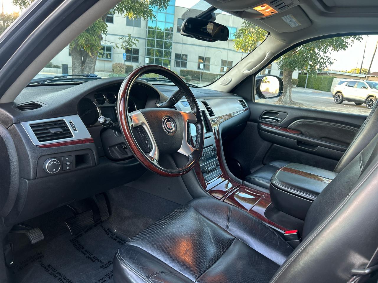 Cadillac Escalade 2WD 2008