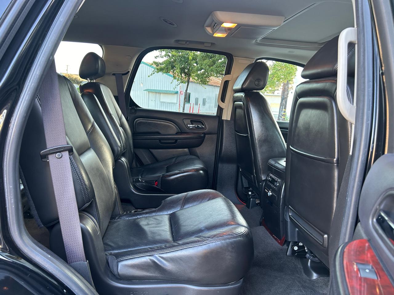 Cadillac Escalade 2WD 2008