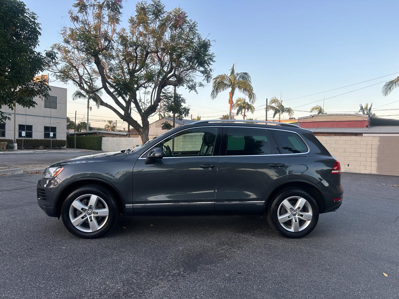 Volkswagen Touareg VR6 Lux 2013