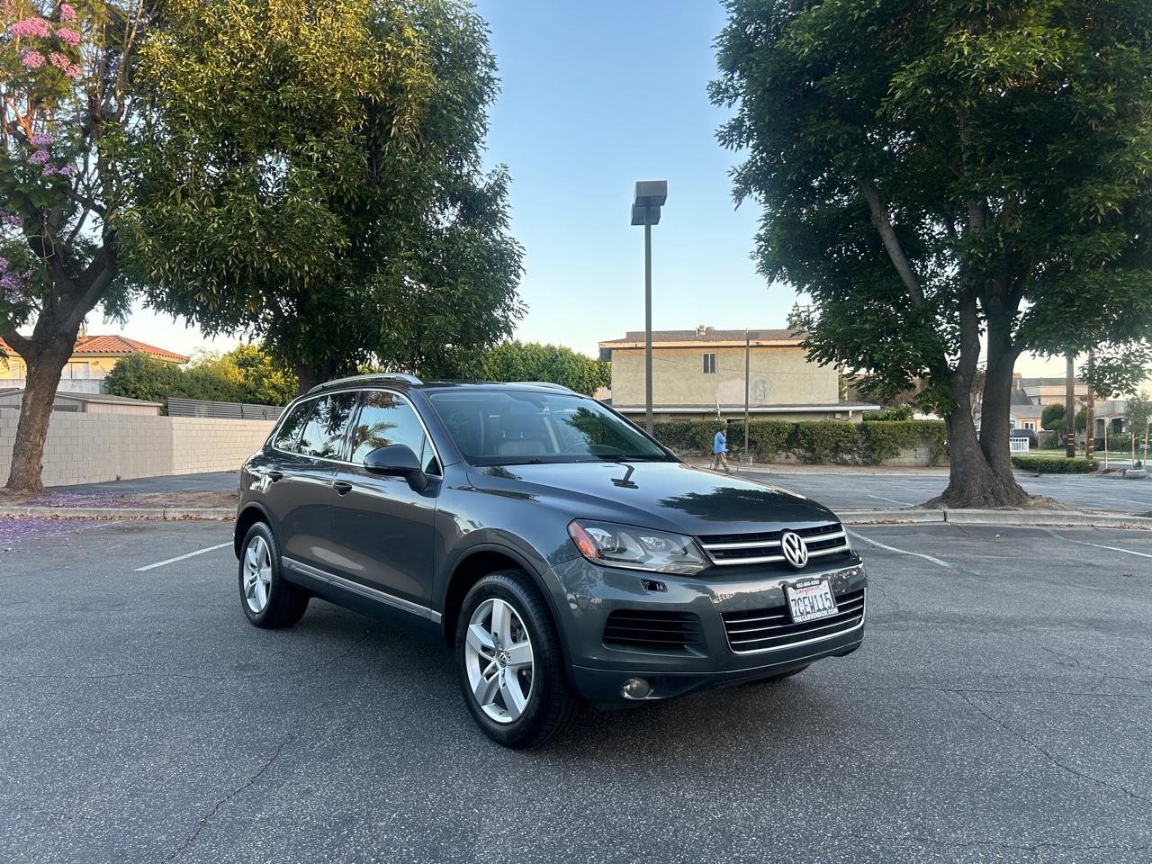 Volkswagen Touareg VR6 Lux 2013