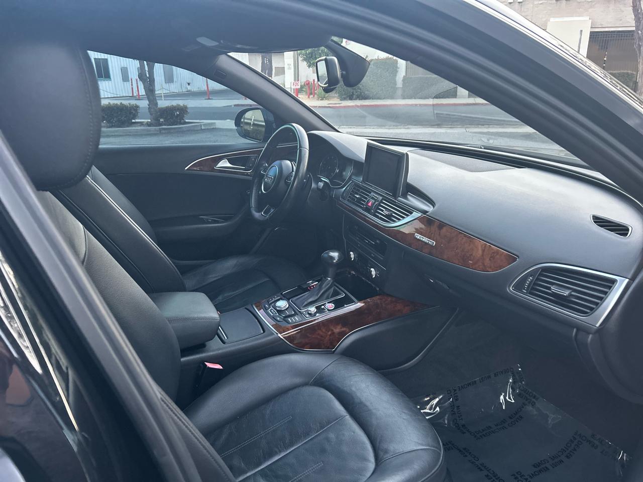 Audi A6 2.0T Premium Sedan FrontTrak Multitronic 2014