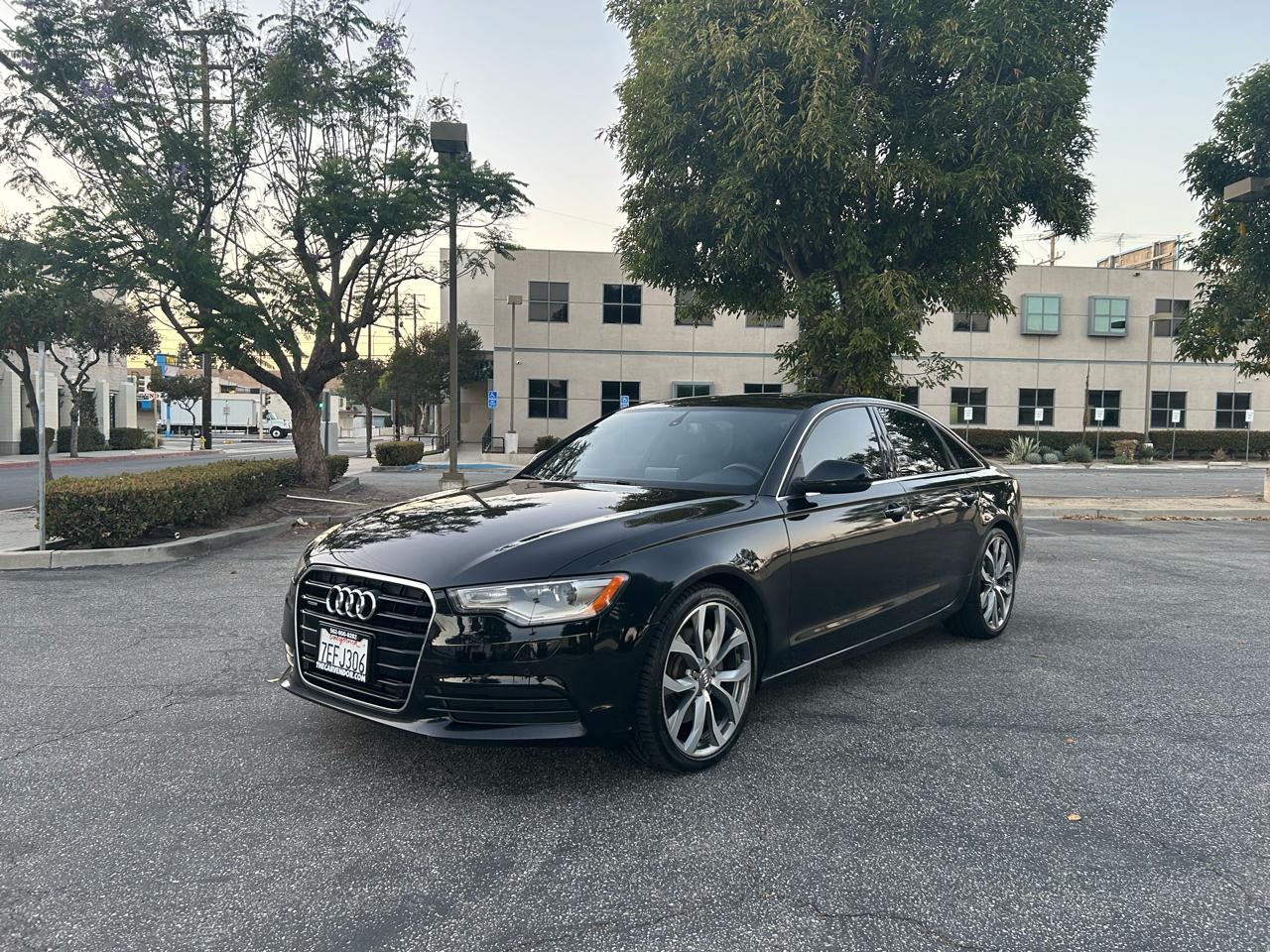 Audi A6 2.0T Premium Sedan FrontTrak Multitronic 2014