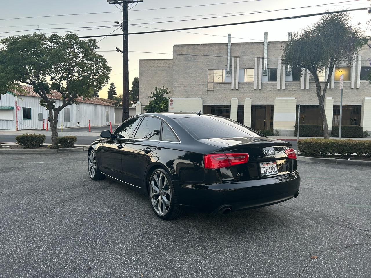 Audi A6 2.0T Premium Sedan FrontTrak Multitronic 2014