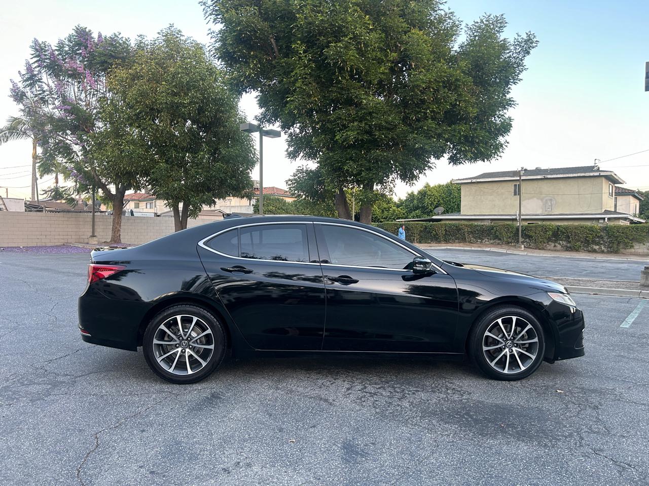 Acura TLX 9-Spd AT w/Technology Package 2015