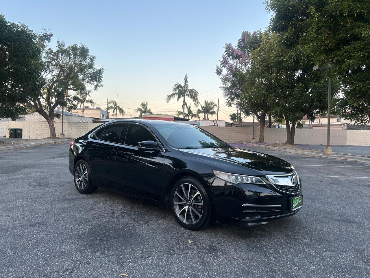 Acura TLX 9-Spd AT w/Technology Package 2015