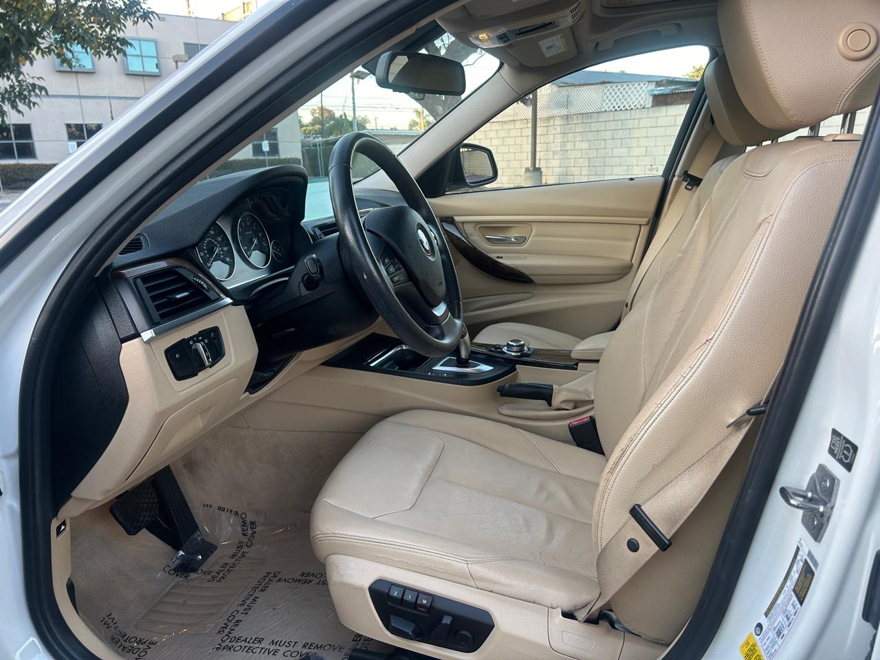 BMW 3-Series 328i Sedan 2013