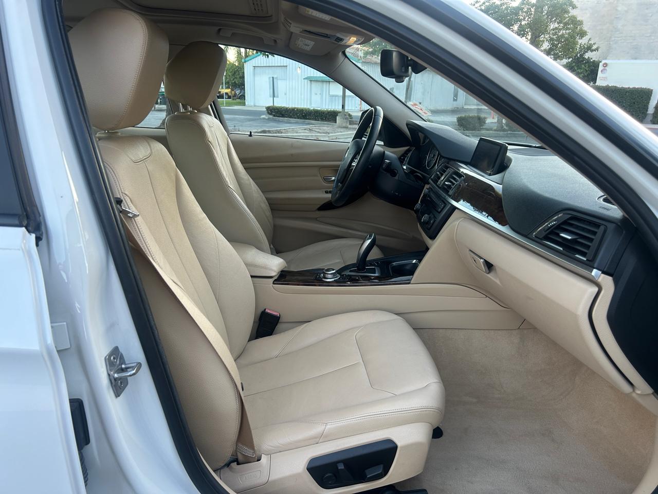 BMW 3-Series 328i Sedan 2013