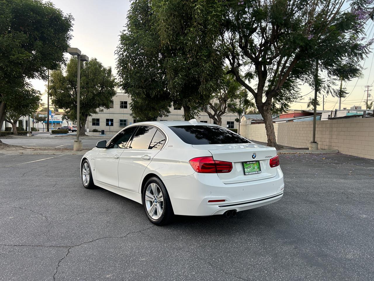 BMW 3-Series 330e iPerformance Sedan 2017
