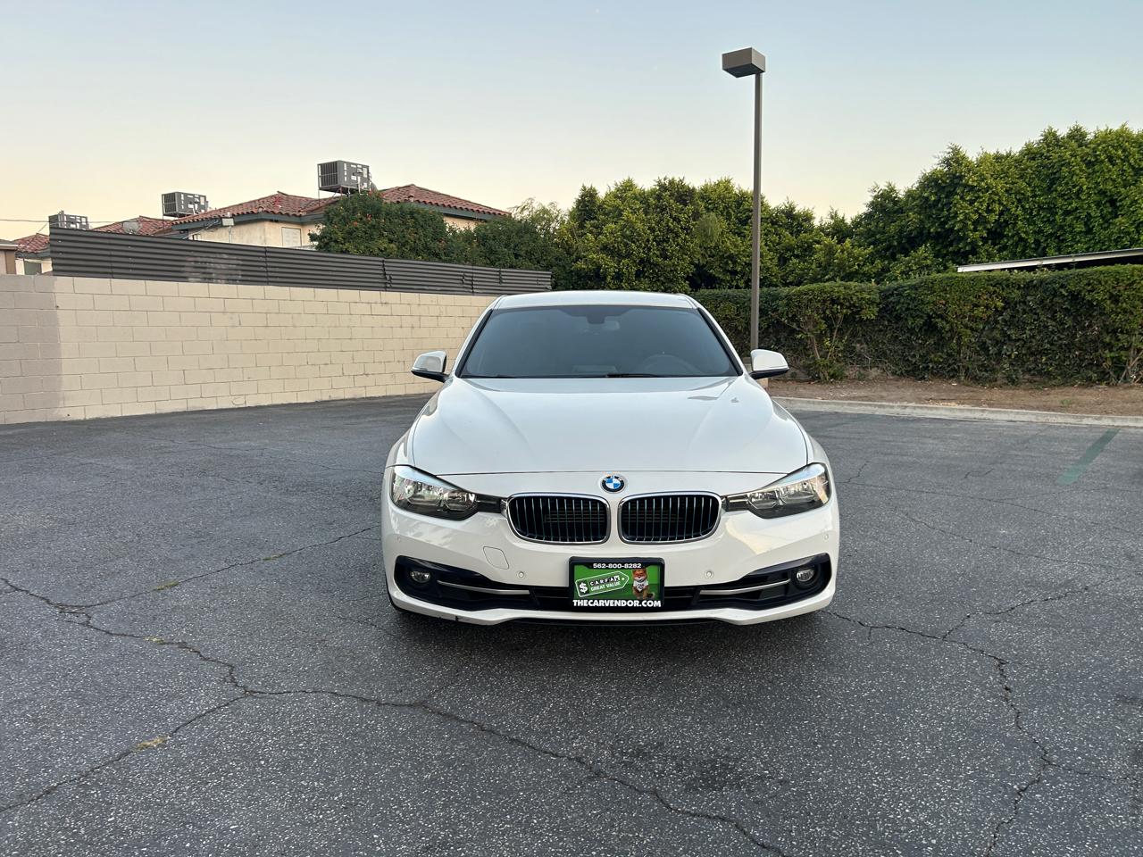 BMW 3-Series 330e iPerformance Sedan 2017