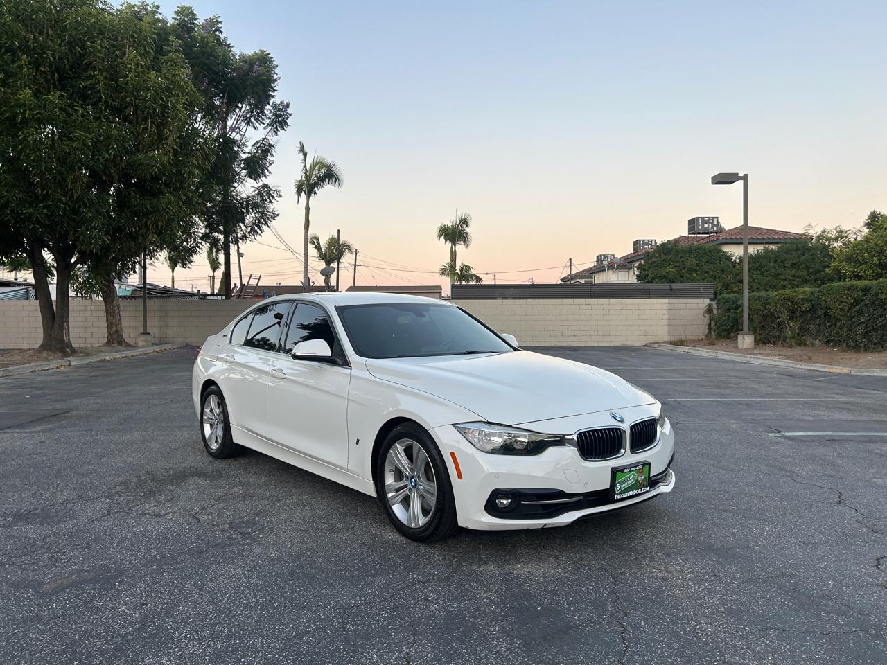 BMW 3-Series 330e iPerformance Sedan 2017