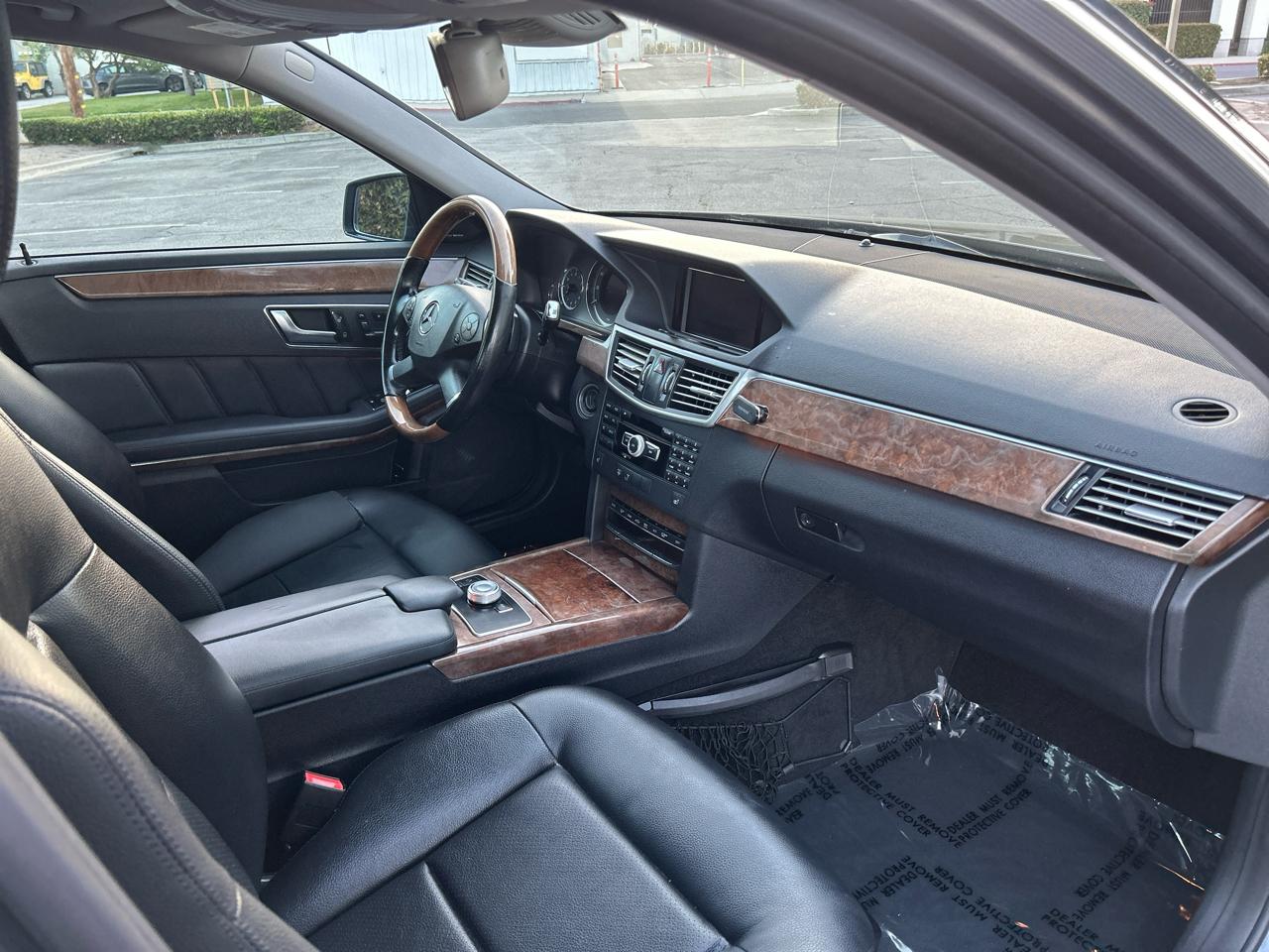 Mercedes-Benz E-Class E350 BlueTEC Sedan 2012