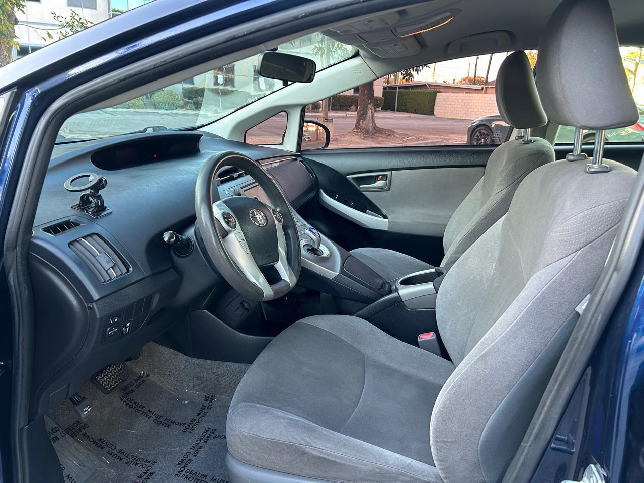 Toyota Prius Three 2014