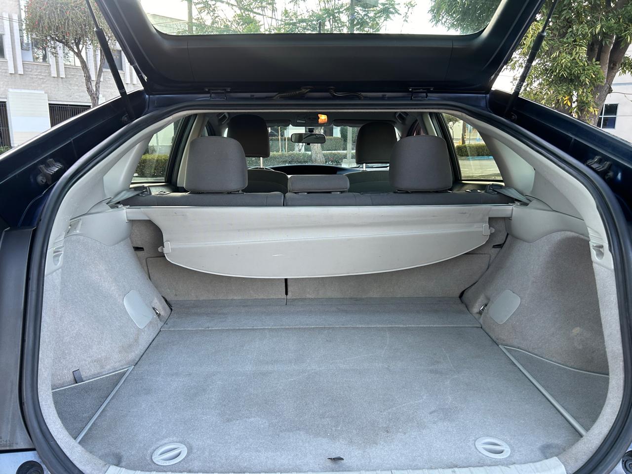 Toyota Prius Three 2014