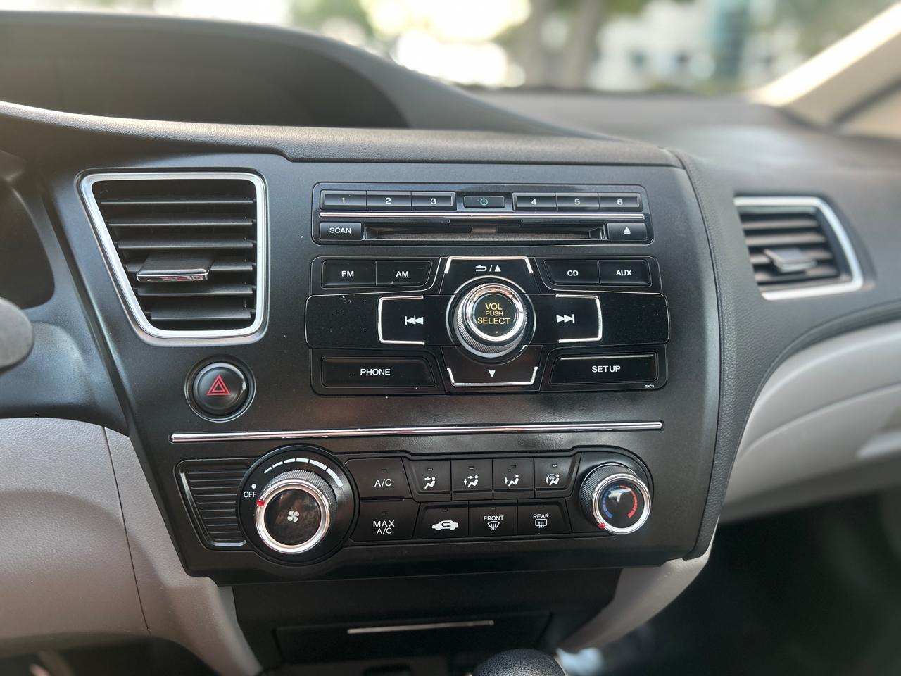 Honda Civic LX Sedan CVT 2015