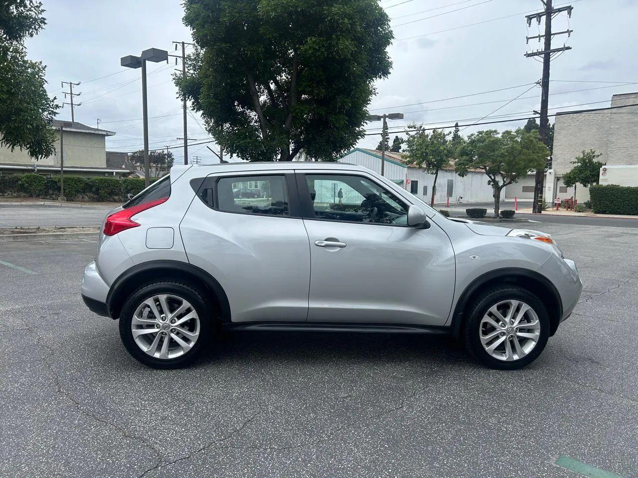 Nissan Juke S AWD 2013