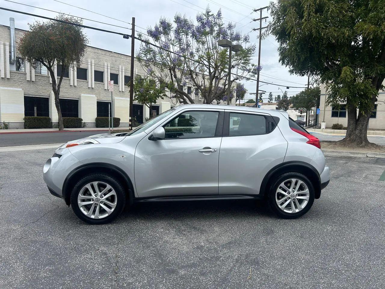 Nissan Juke S AWD 2013