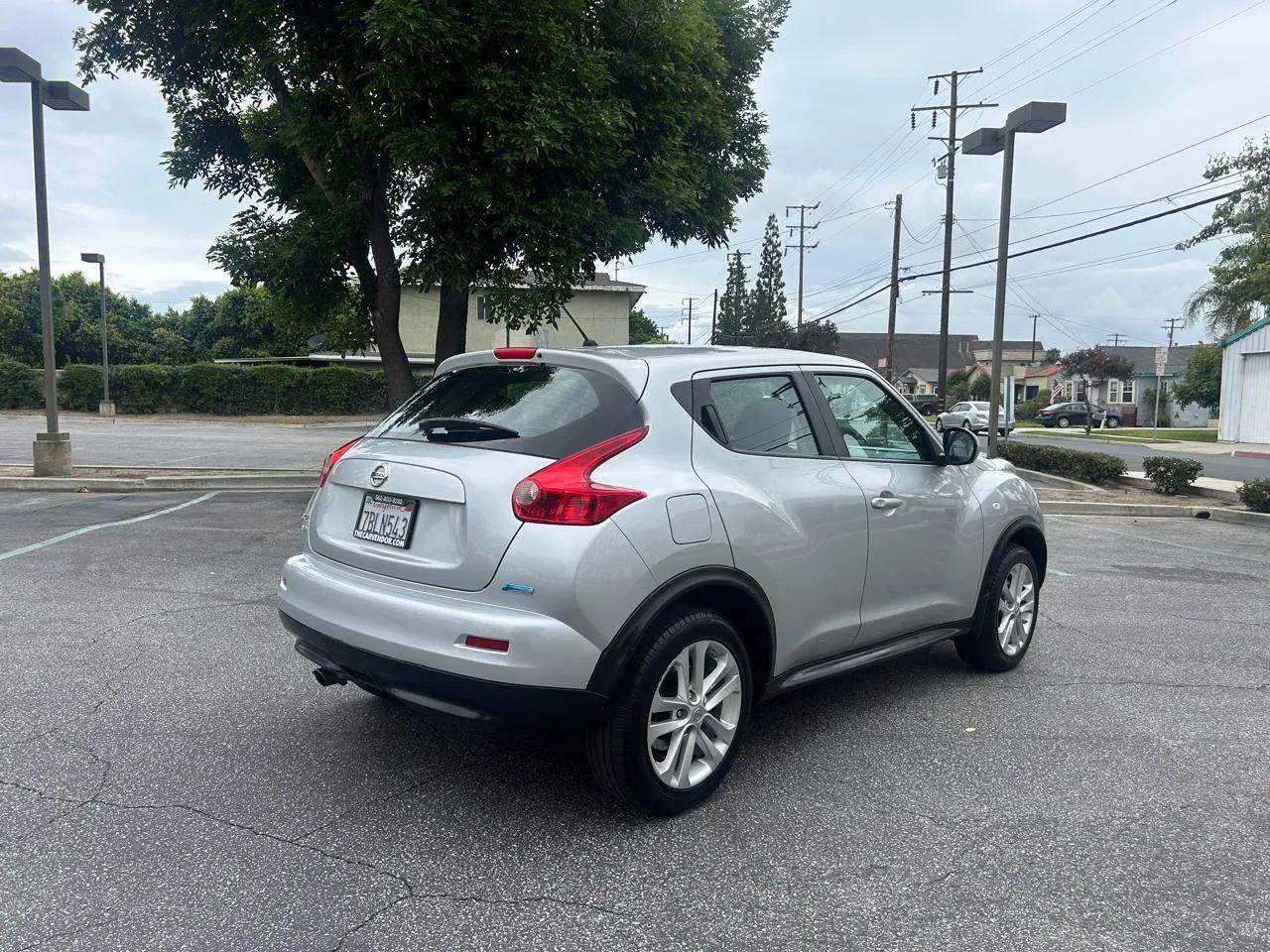 Nissan Juke S AWD 2013