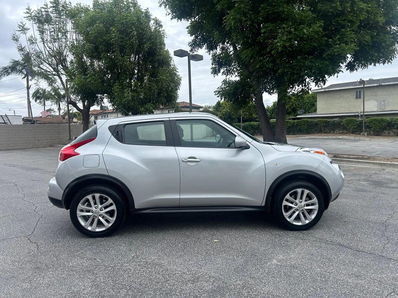 Nissan Juke S AWD 2013