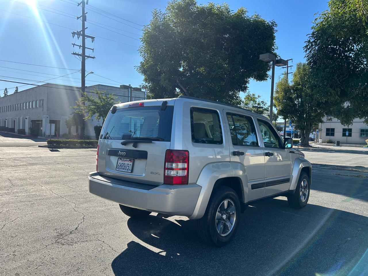 Jeep Liberty Sport 2WD 2008