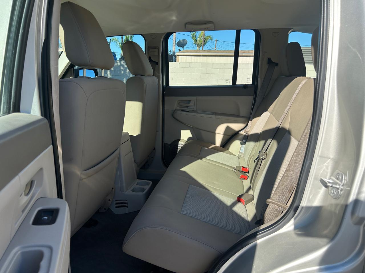 Jeep Liberty Sport 2WD 2008