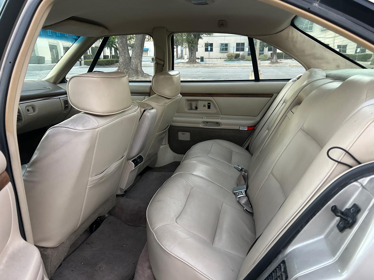 Oldsmobile Eighty Eight LS 1996