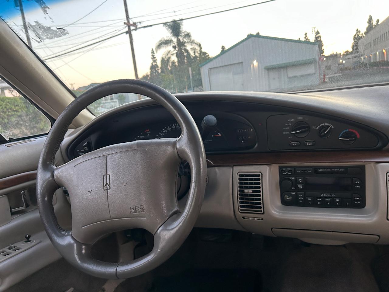Oldsmobile Eighty Eight LS 1996
