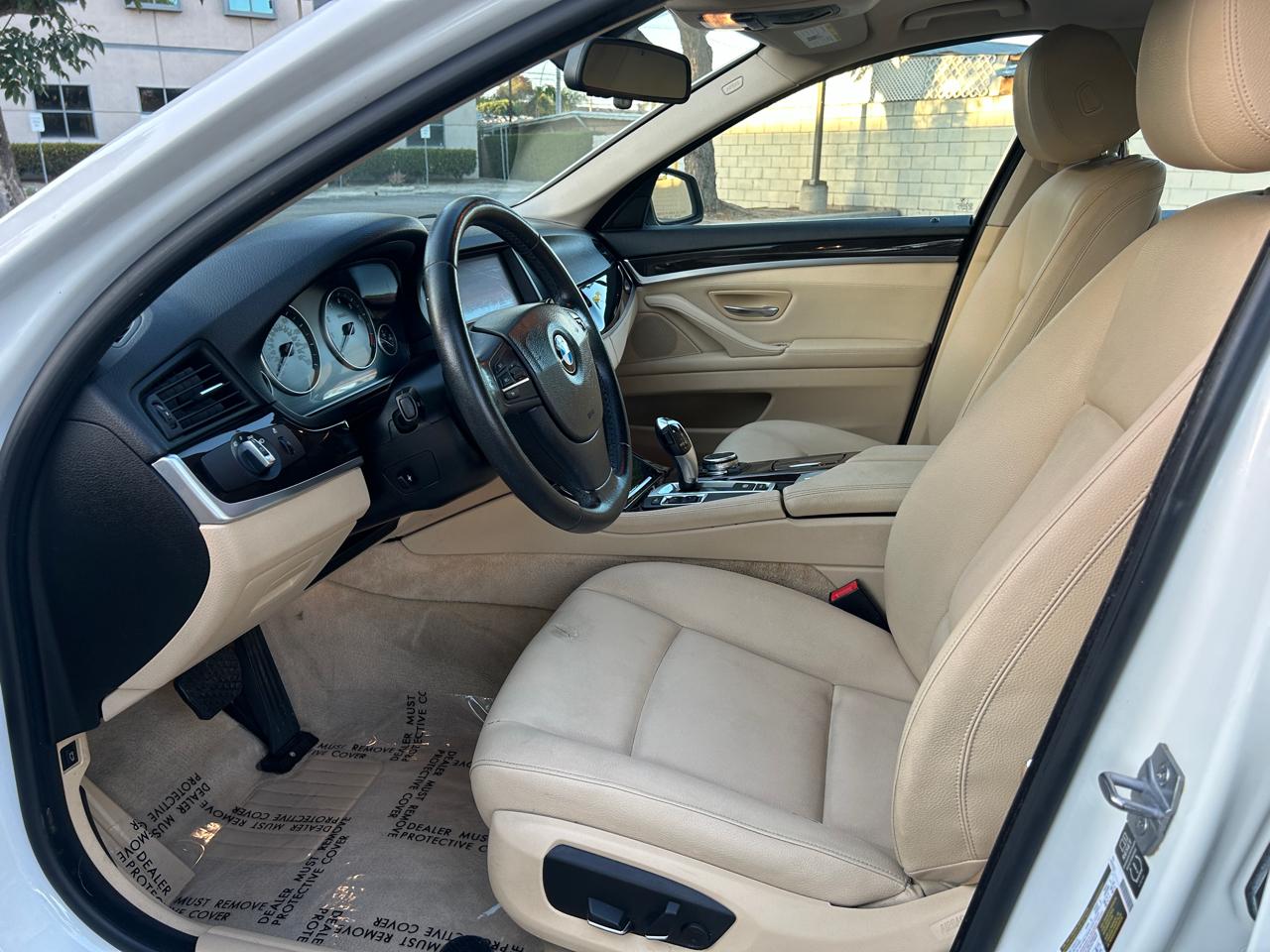 BMW 5-Series 528i 2014