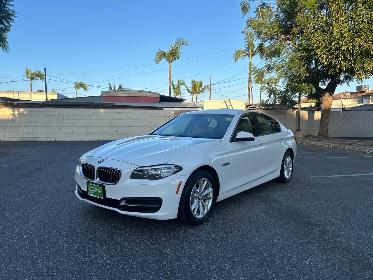 BMW 5-Series 528i 2014