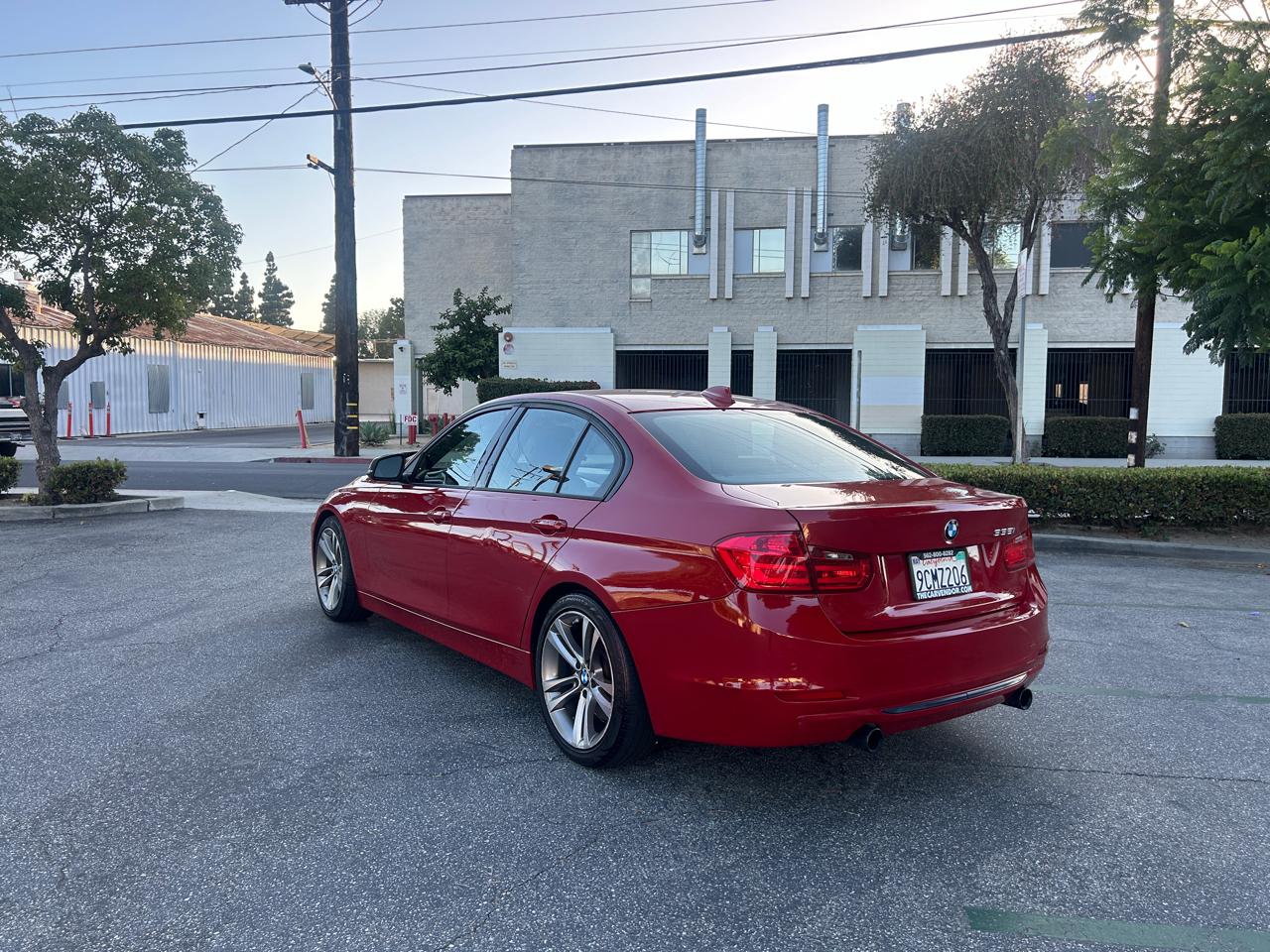 BMW 3-Series 335i Sedan 2012