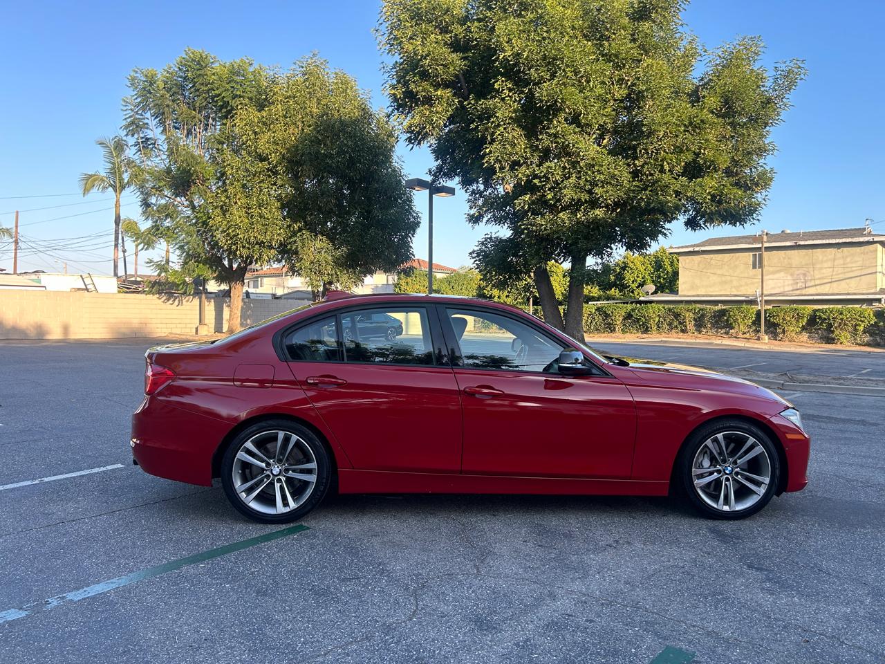 BMW 3-Series 335i Sedan 2012