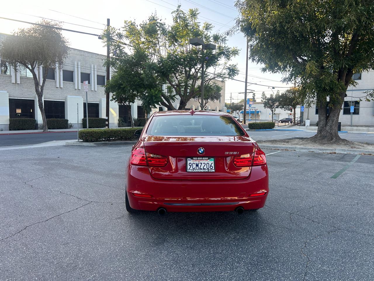 BMW 3-Series 335i Sedan 2012
