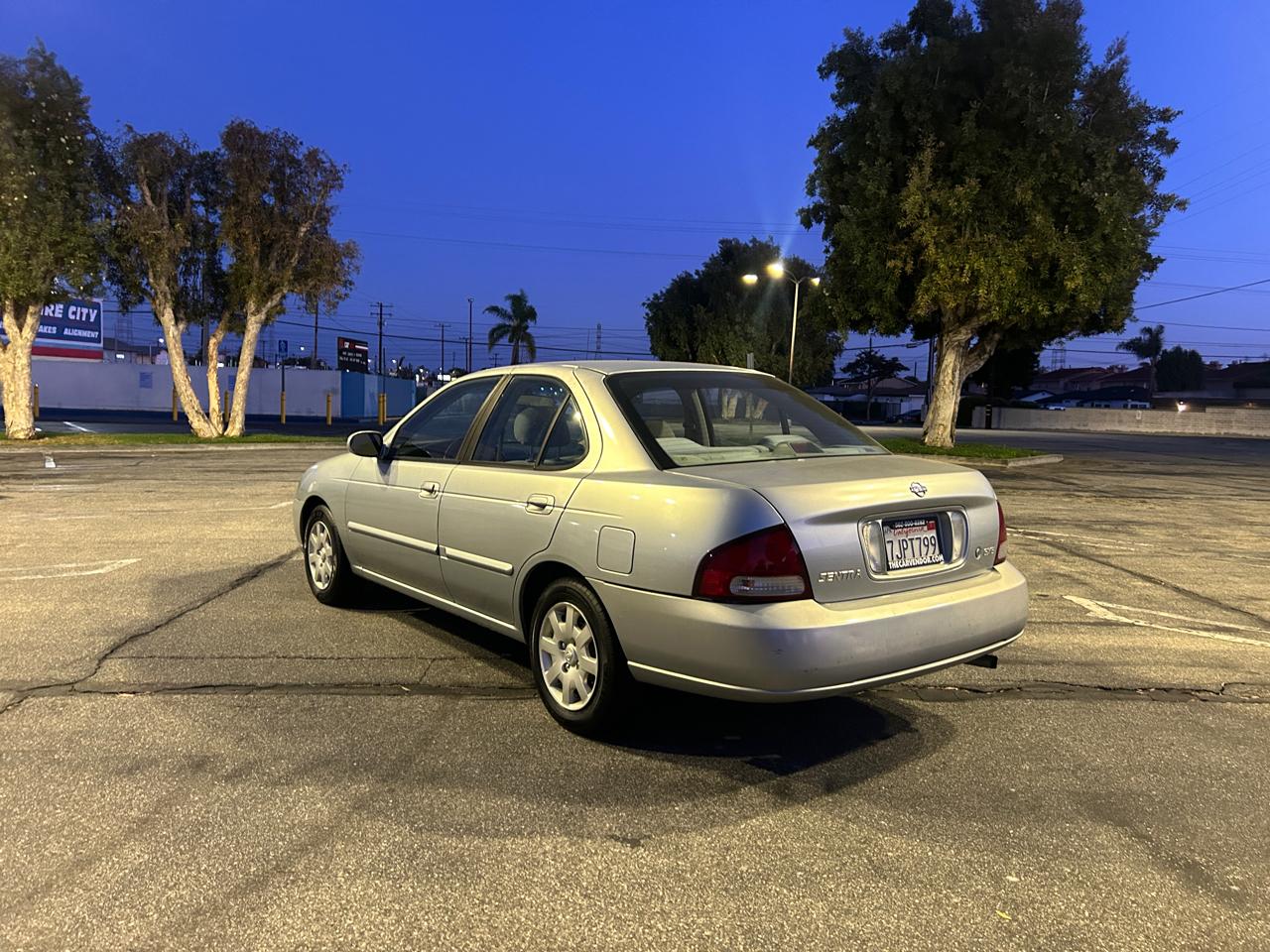 Nissan Sentra XE 2002
