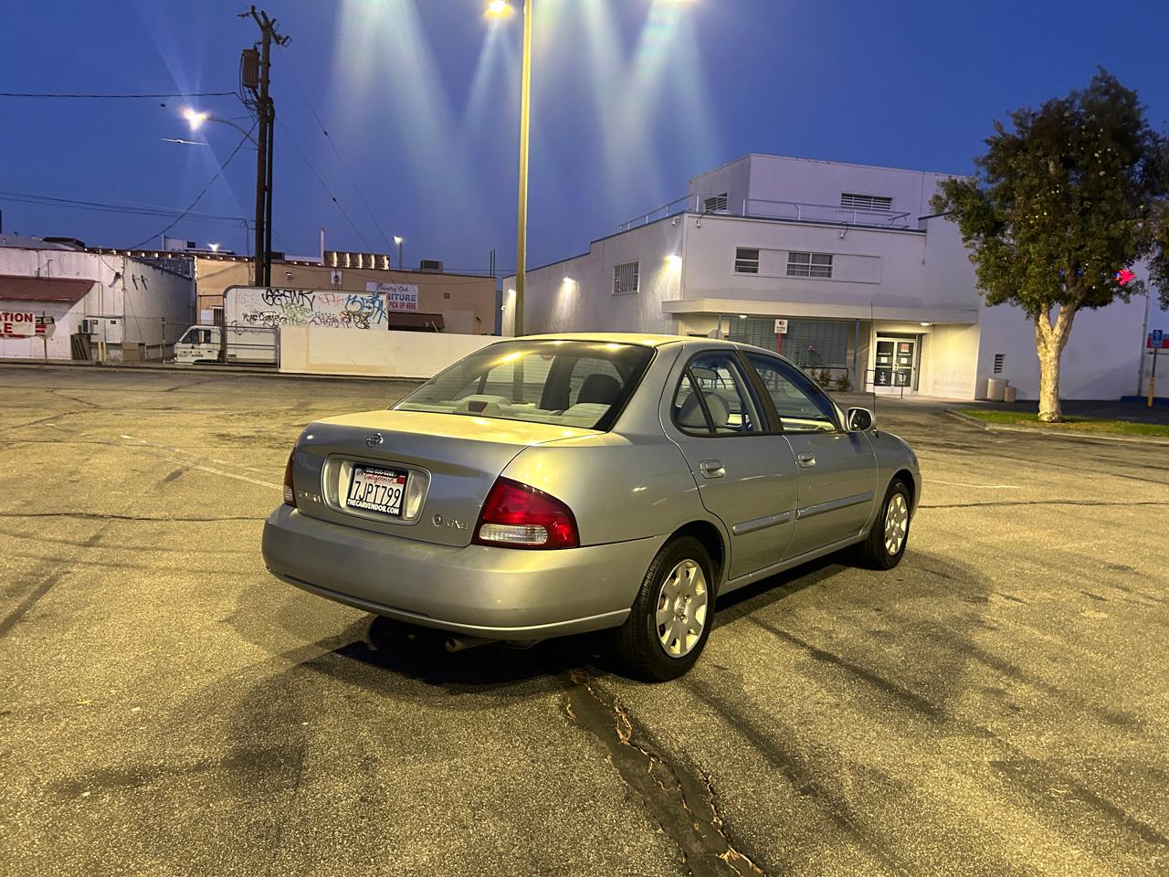 Nissan Sentra XE 2002
