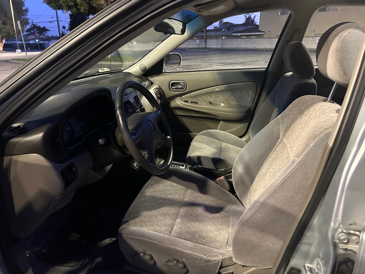 Nissan Sentra XE 2002
