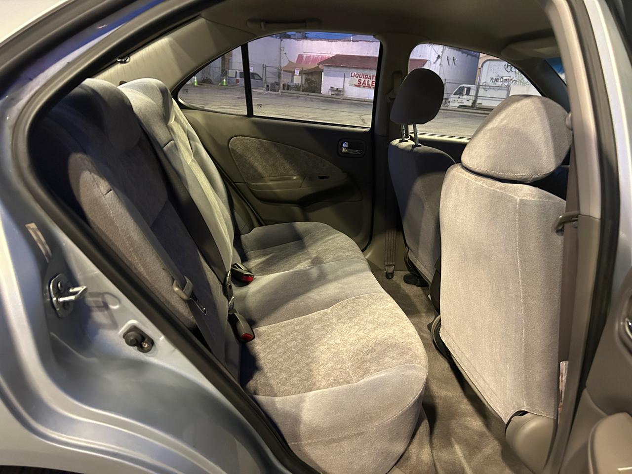 Nissan Sentra XE 2002