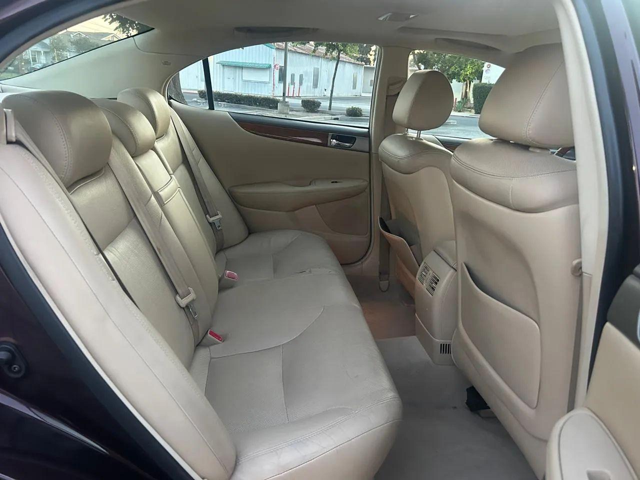 Lexus ES 330 Sedan 2005