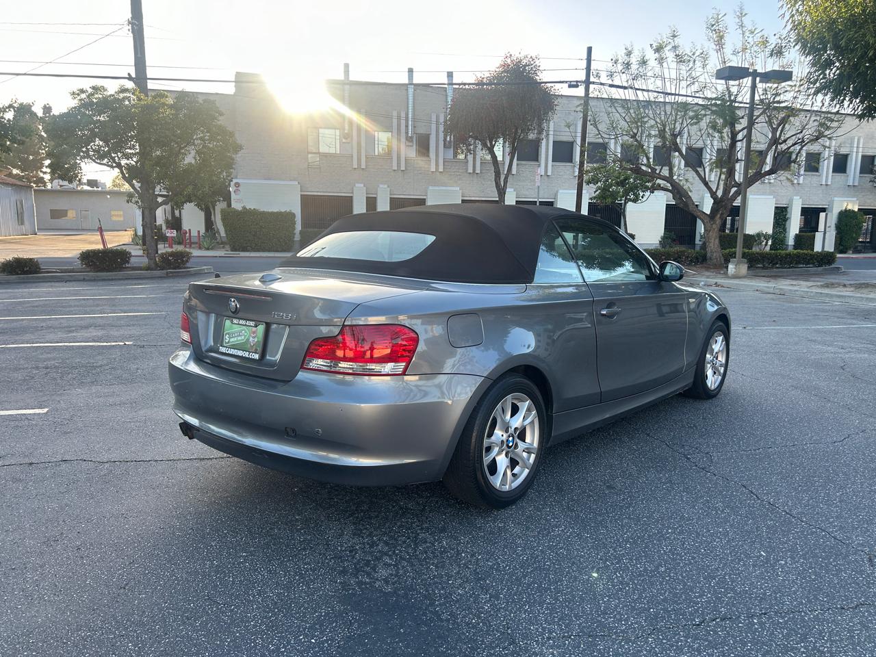 BMW 1-Series 128i Convertible 2009