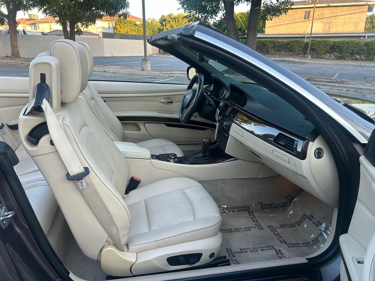 BMW 3-Series 328i Convertible - SULEV 2011