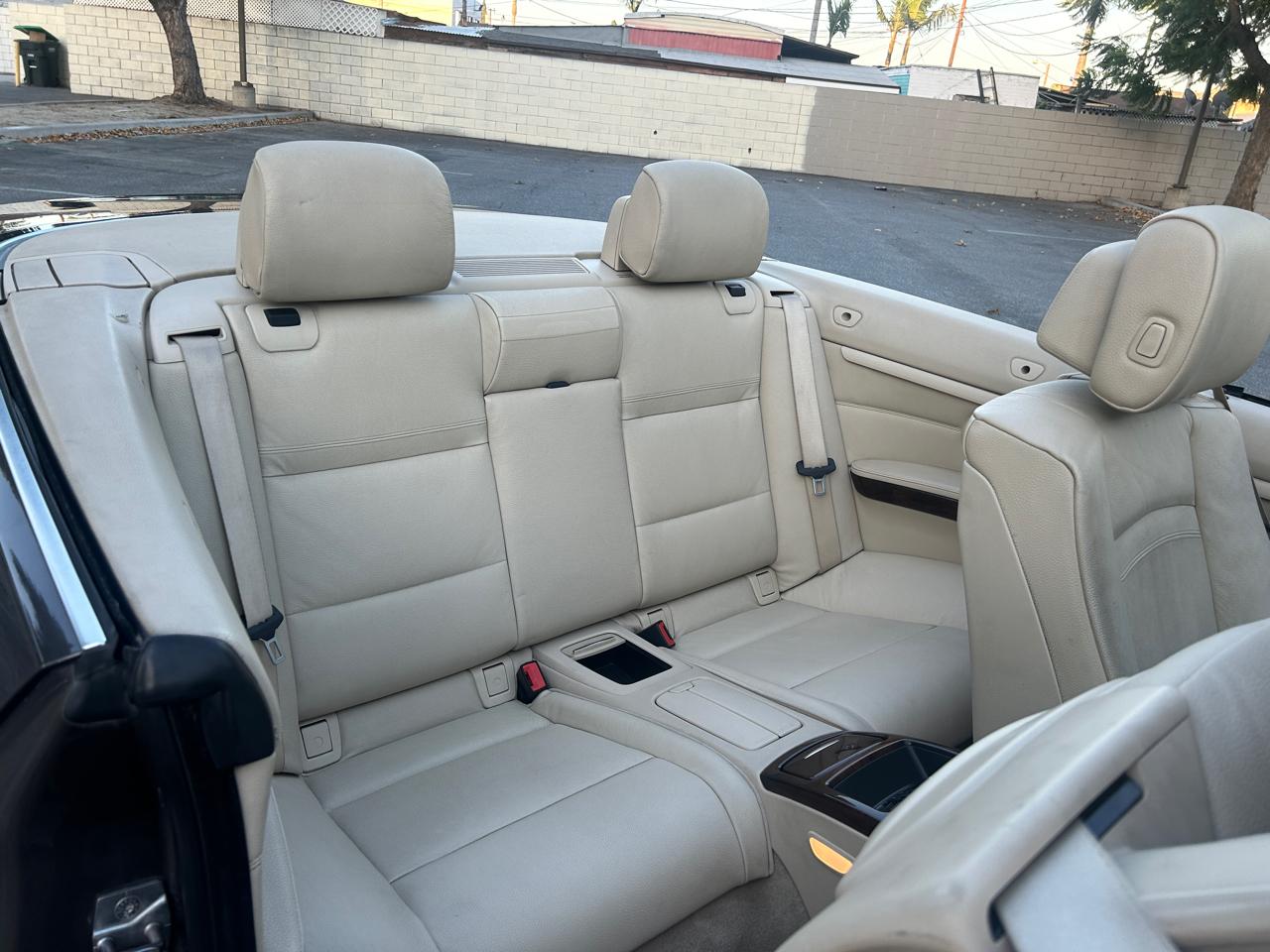BMW 3-Series 328i Convertible - SULEV 2011