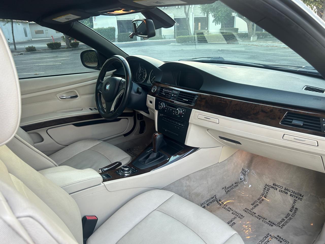 BMW 3-Series 328i Convertible - SULEV 2011