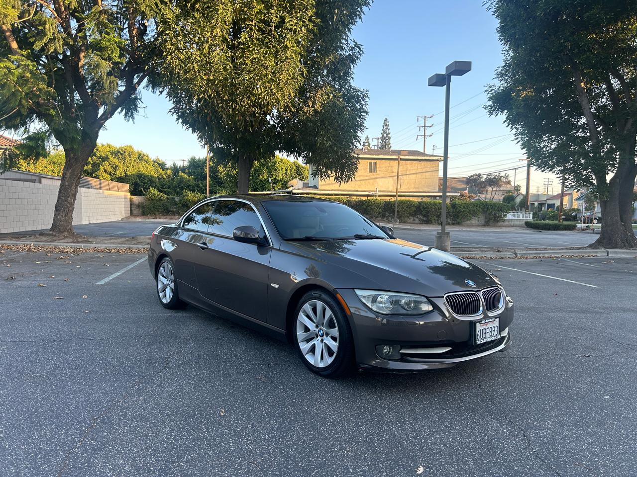 BMW 3-Series 328i Convertible - SULEV 2011