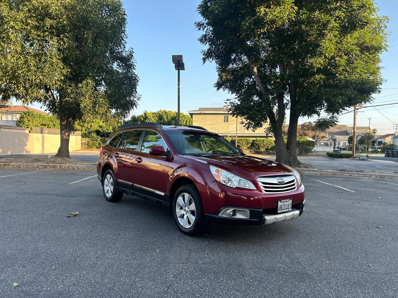 Subaru Outback 2.5i Limited 2011