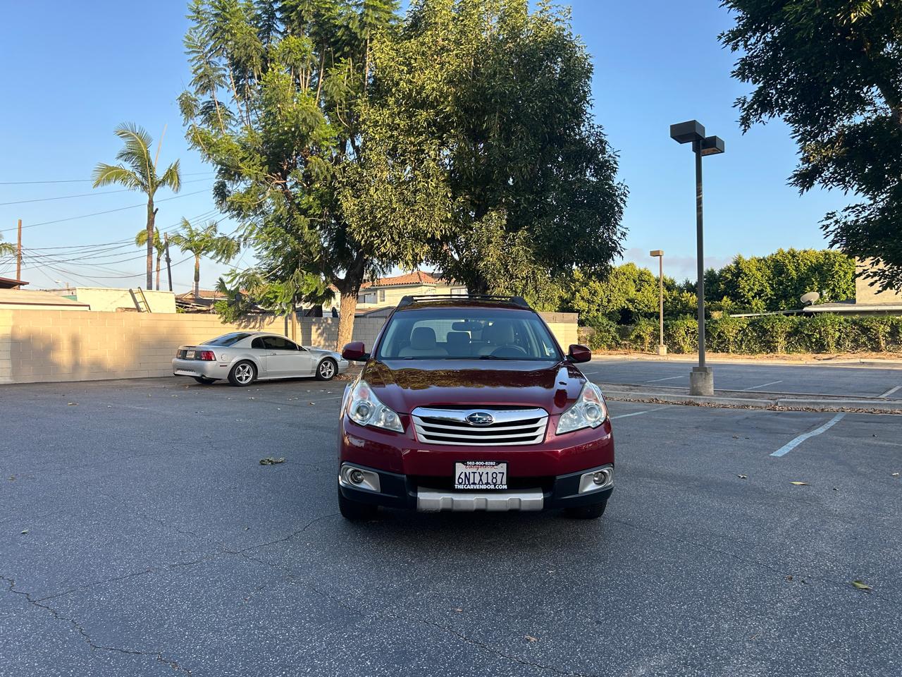 Subaru Outback 2.5i Limited 2011